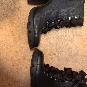 Zhara Schutz Boot